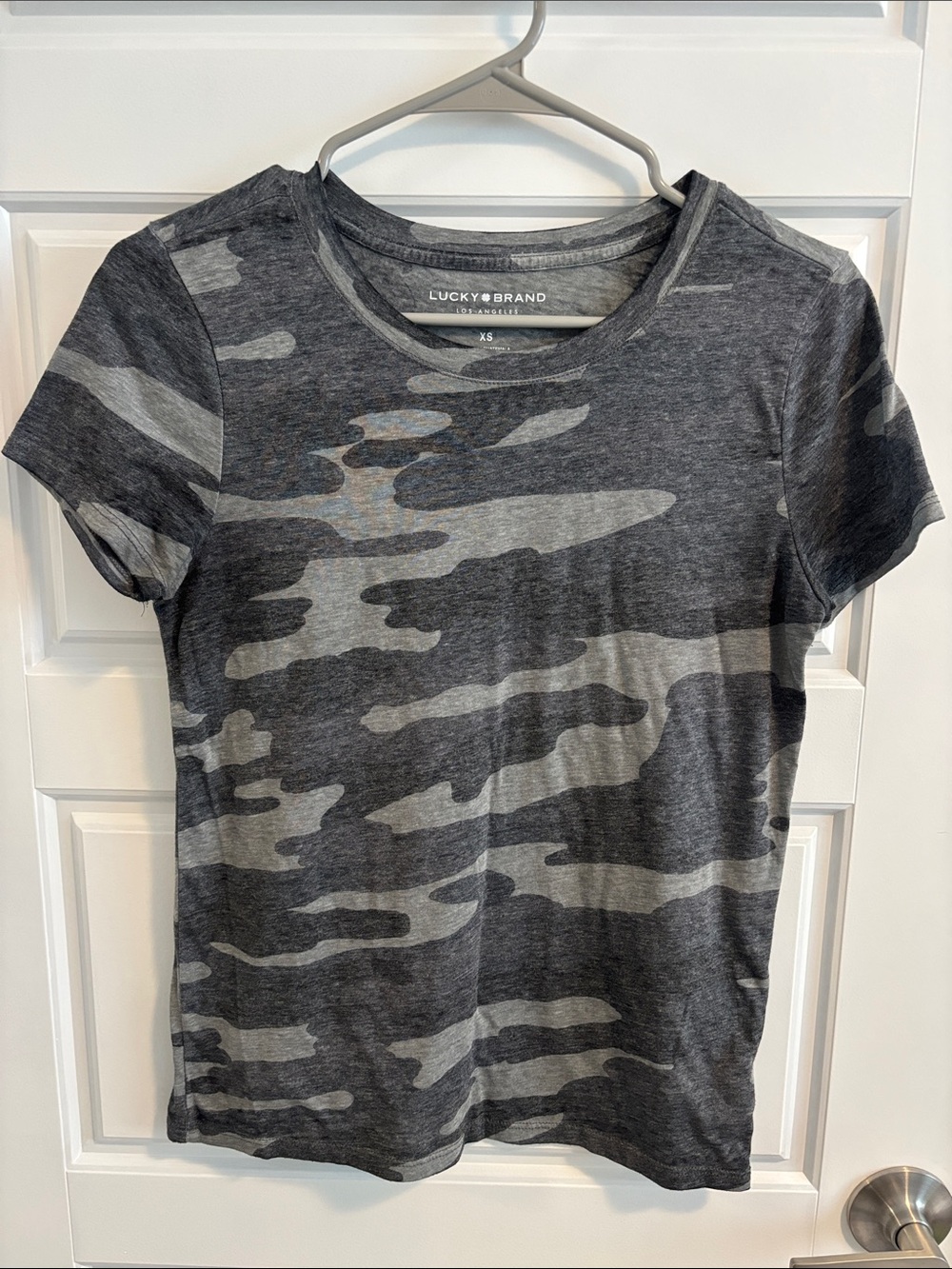 Lucky Brand Gray Camo Crewneck Tee
